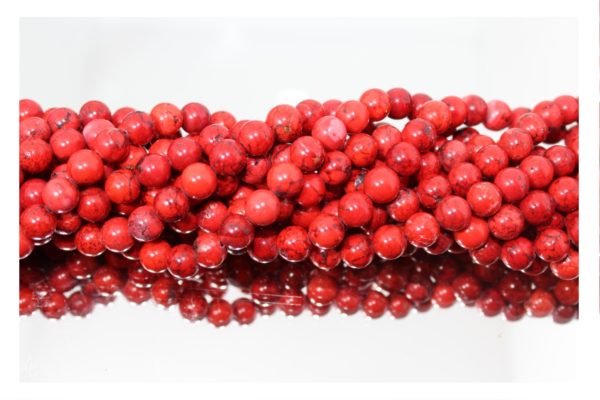 Howlite - Round - 8mm - Red - 39cm Strand