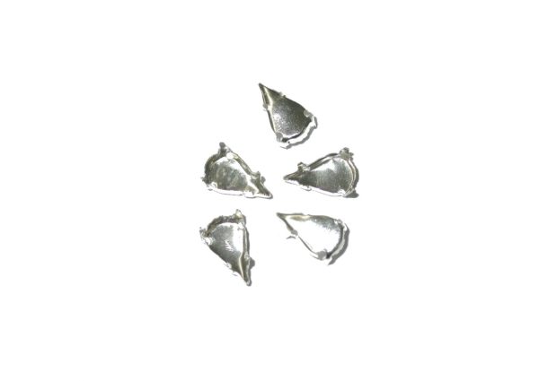 Claw - 13 x 7.8mm - Tear Drop