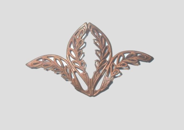 40mm - Filligree Flower With Leaves