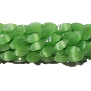 Cats Eye - 14mm - Twist Oval - Green - 38cm Strand