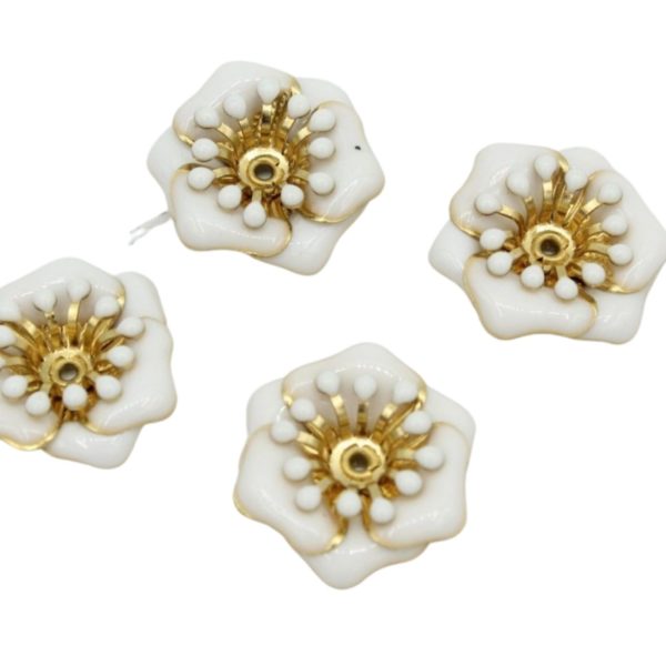 Enamel Flower / Stamen - 18mm - White