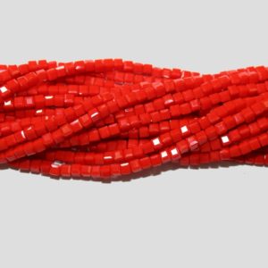 Cube - 3mm - Red - 48cm Strand