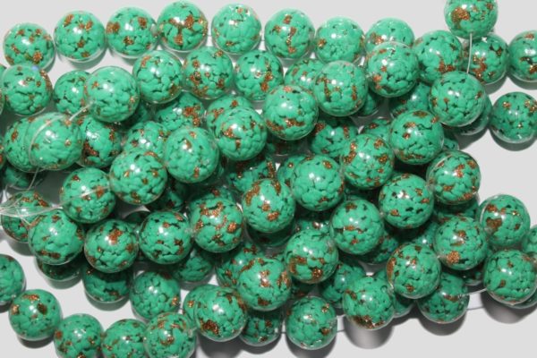 16mm Lampwork - Gold Foil - Green - 18cm Strand