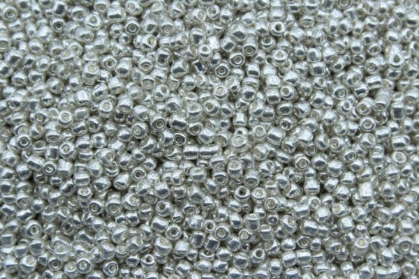 8/0 - Silver Metallic - Price per gram