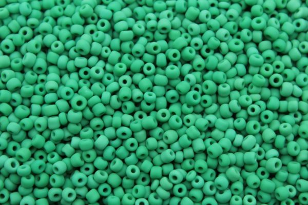 8/0 - Green Opaque Matte - Price per gram