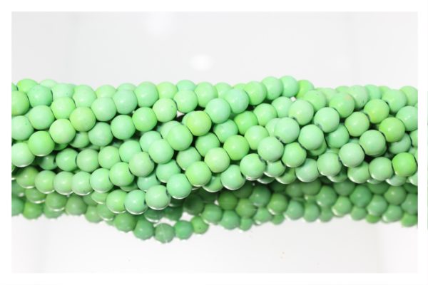 Imitation Howlite - 8mm Round - Matte Green - 39cm Strand