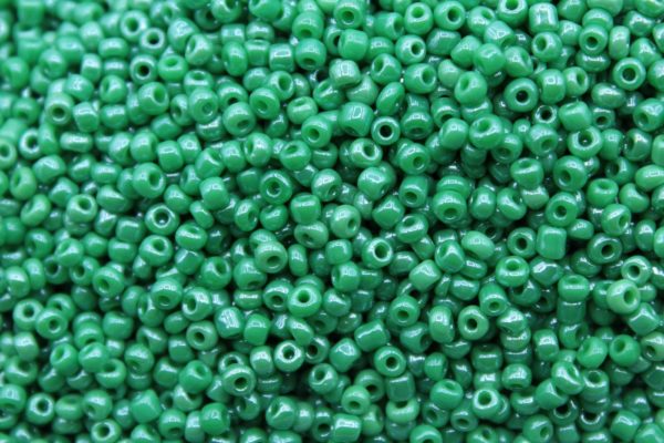 8/0 - Green Opaque Pearl - Price per gram