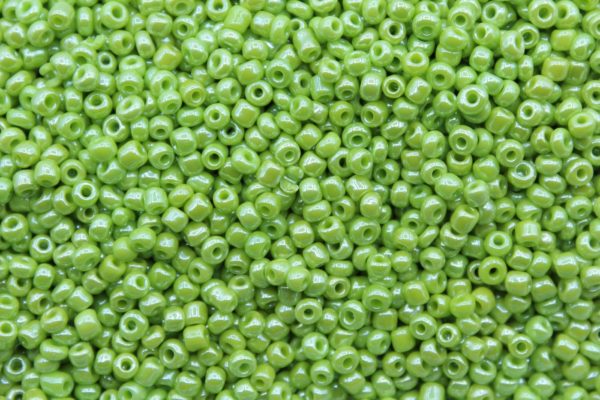 8/0 - Green Light Opaque Pearl - Price per gram