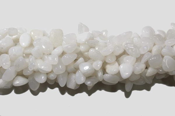 White Jade - 10 to 15mm Teeth Shape - 40cm Strand