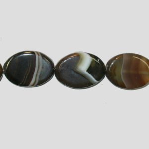 Agate - Oval - 30 x 25mm - 34cm Strand