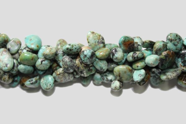 Turquoise - 13mm Teeth Shape - 42cm Strand