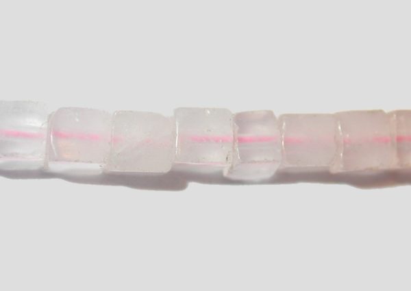 Rose Quartz - Cube - 4mm - 39cm Strand