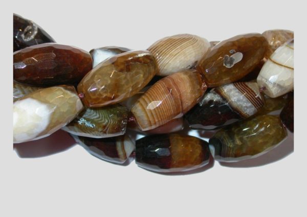 Agate - 22mm Faceted Oval - 40cm Strand