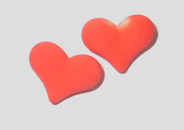 Heart - 20 x 17mm - Neon Orange