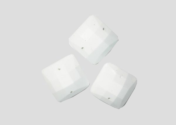 Square - 16mm - White